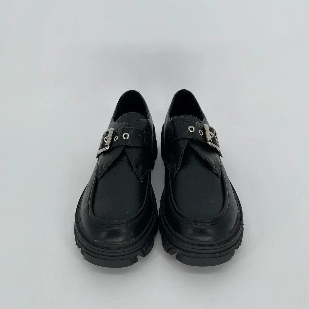Forever Women's Black‎ Buckle Strap Chunky Lug Sole Berry-96 Loafers Size 8.5
